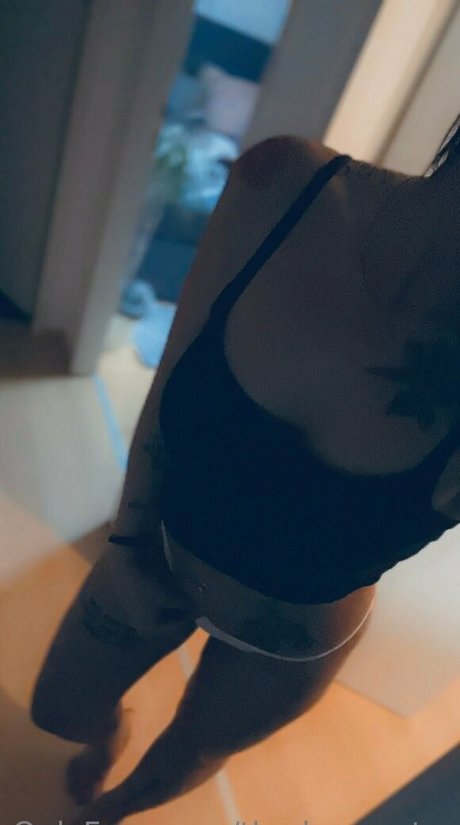 theduramater perfect model pic