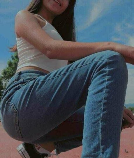 bexxirex model hot gallery