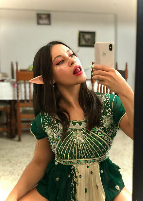 mature asian onlyfans sexy nudes pics