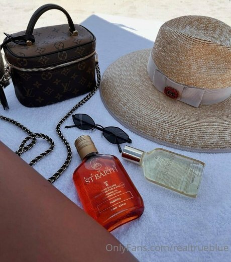 truestellablue Quick photo