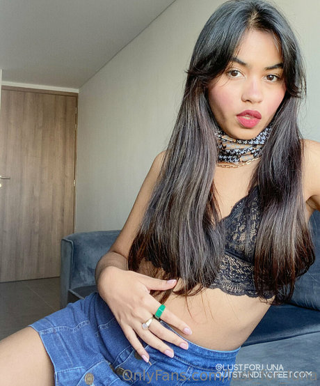 luna foot goddess model hd pictures