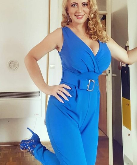 Berina Fati hot model photos