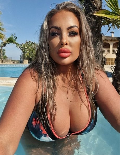 inside onlyfans free naked images