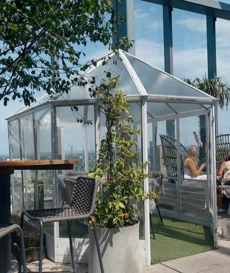 Lily Mcalpine model perfect images