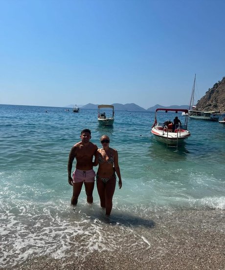 Lily Mcalpine adult actress picture