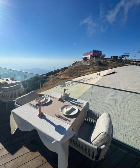 Lily Mcalpine top actress galleries