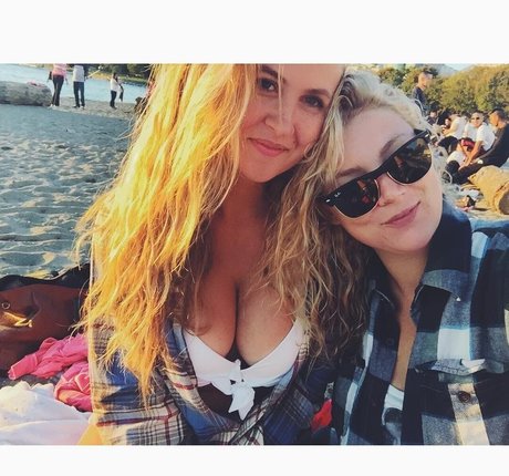 Aimee Eline pornstar hot gallery