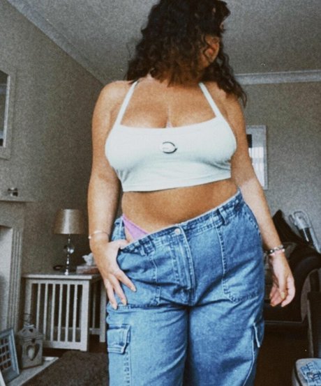 caravernon star erotic images