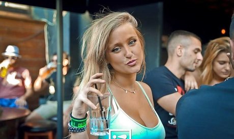 Luan Raviv pornstar sex image