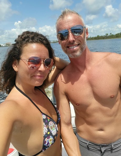 nellebeachgirl pornstar pics