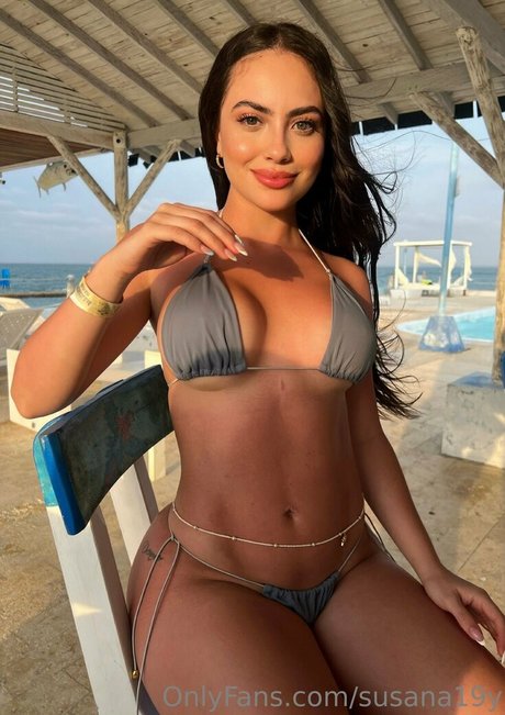 susana19y model adult pic