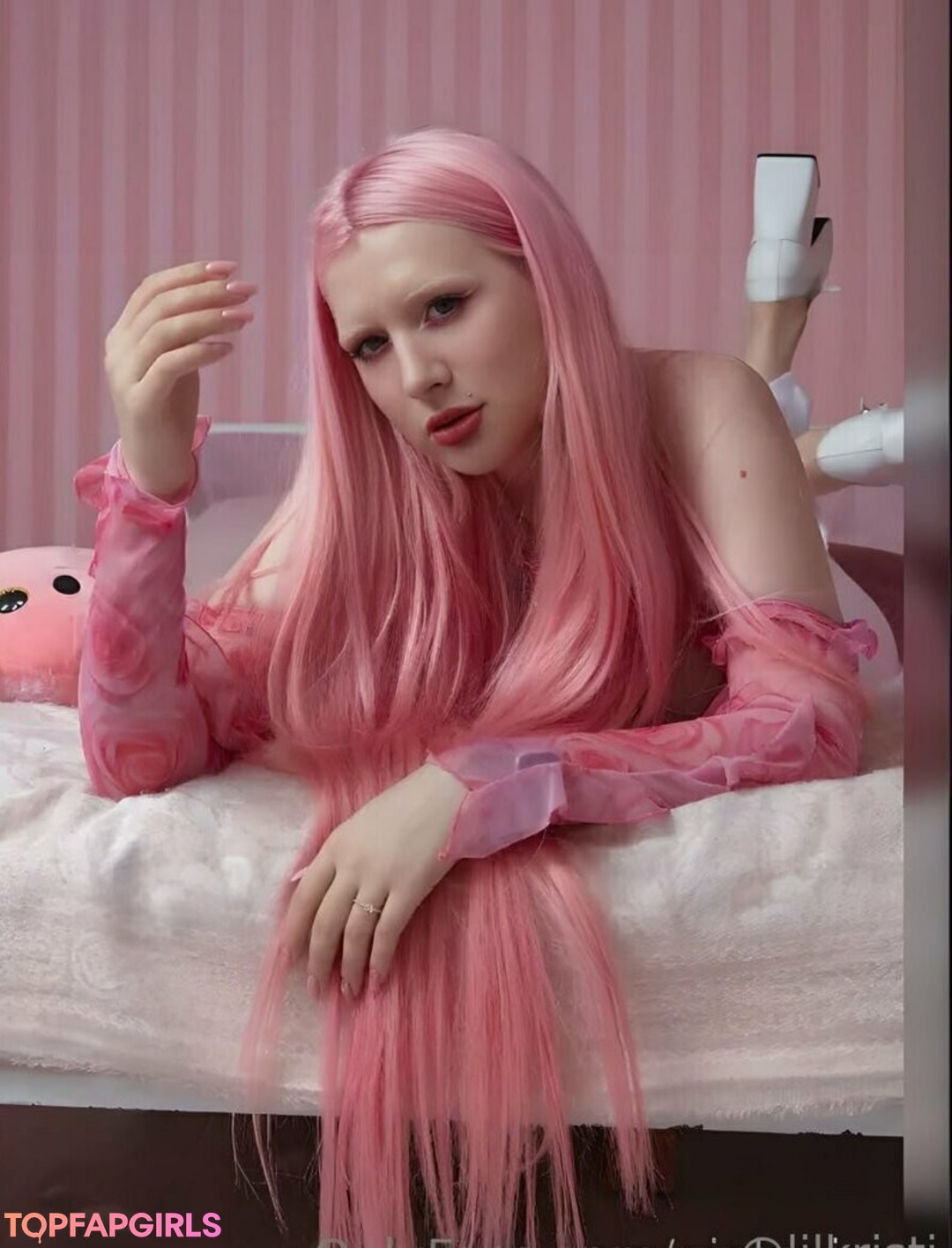 beach blowjob onlyfans hot photos