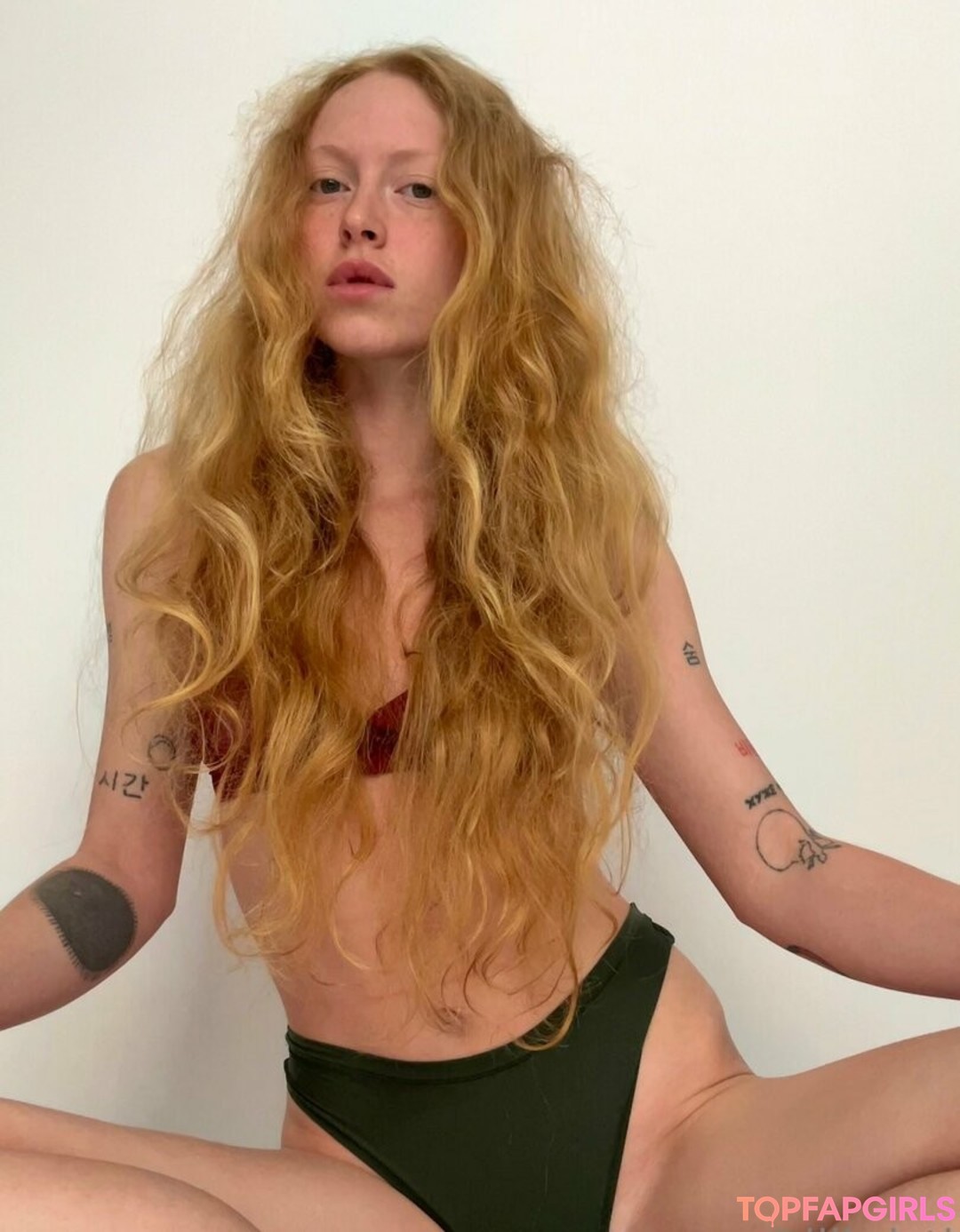 lilkristi erotic actress picture