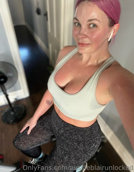 aussieblairunlocked erotic star pictures