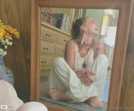 lilsweetpeamarie top model gallery