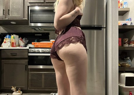 tatsandtunez erotic model pics