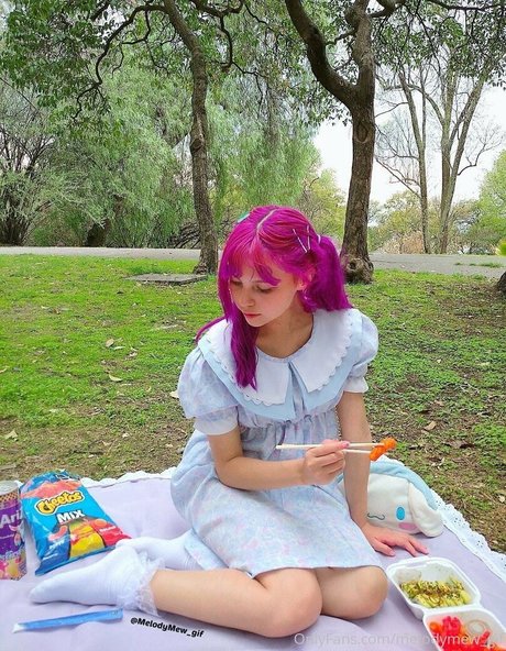 melodymew gif model hot pics