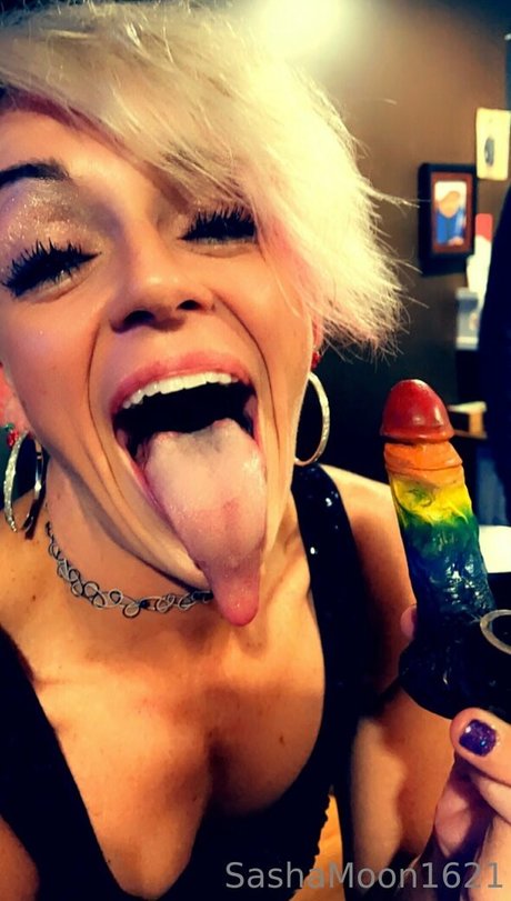 mother onlyfans sexy naked photos