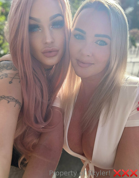 hot mum skyler pornstar top img