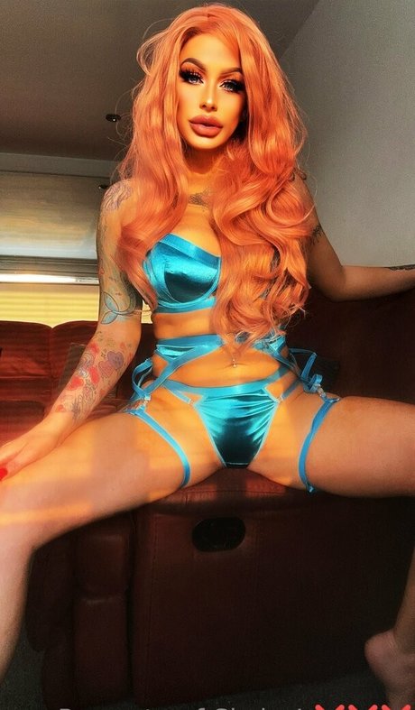 hot mum skyler perfect actress images