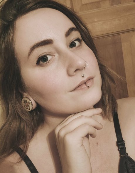 lynn myra free model beautiful archive