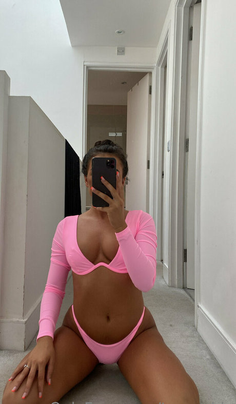 toraauldx hot model gallery