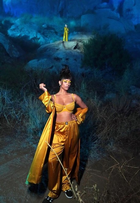 Lilly Singh sex pornstar galleries