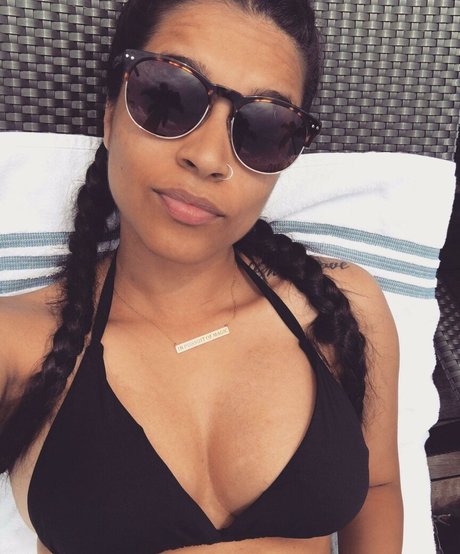 Lilly Singh high quality actress pic