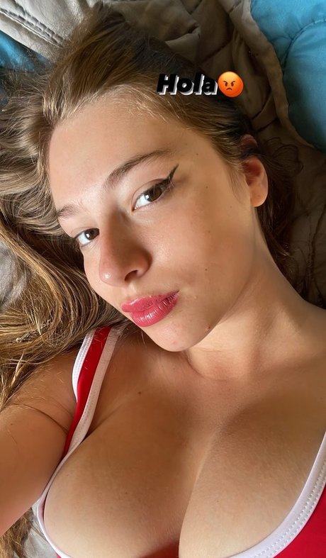 Mariela Vicenzi hot star photos