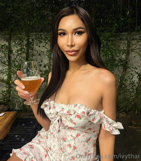 boobs onlyfans pretty image