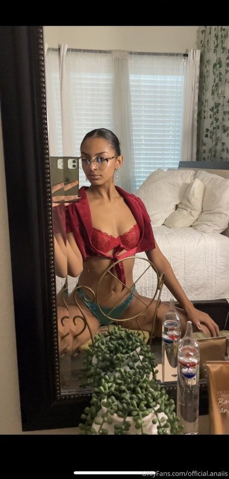 Official Anaiis star sex archive