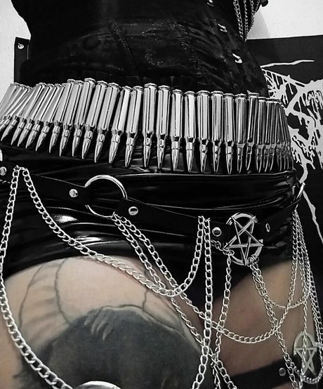 skinny babe onlyfans art nude pictures