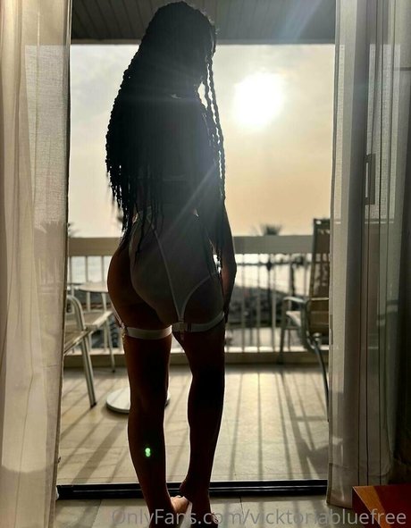 vicktoriabluefree model beautiful photo