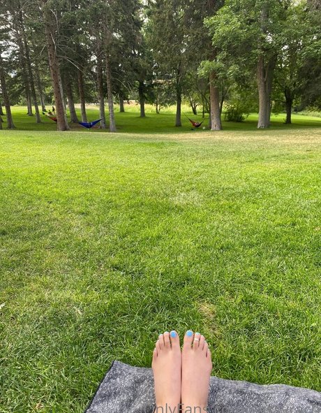 sassyrach model high quality picture