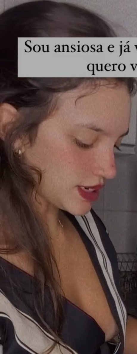 Debora Aladim sexy actress galleries