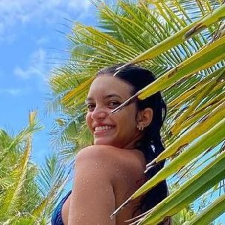 Debora Aladim model best picture