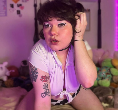 beccamydarling art actress pics