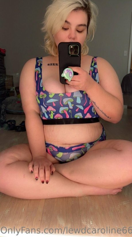 bugpussy666 naked model photo