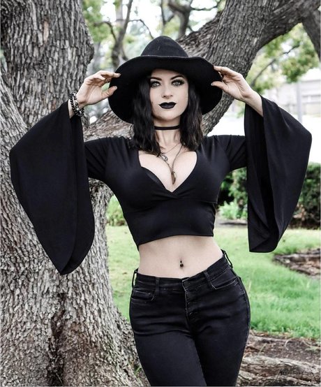 Meganrandom pornstar art image