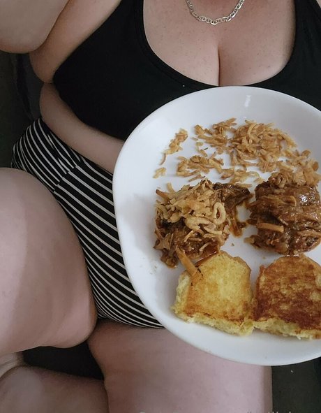 gloryhole princess onlyfans pornographic photo