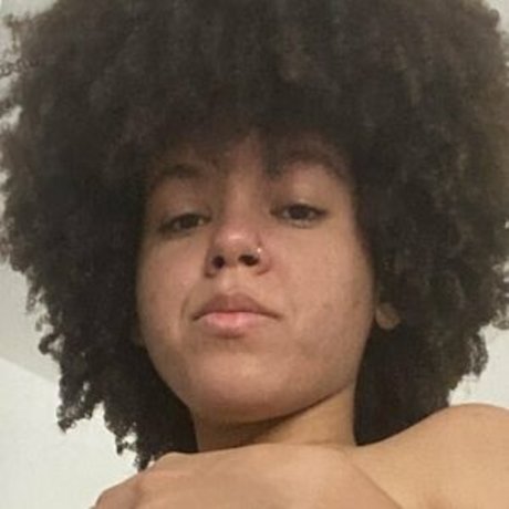 lachicadelighter naked actress img