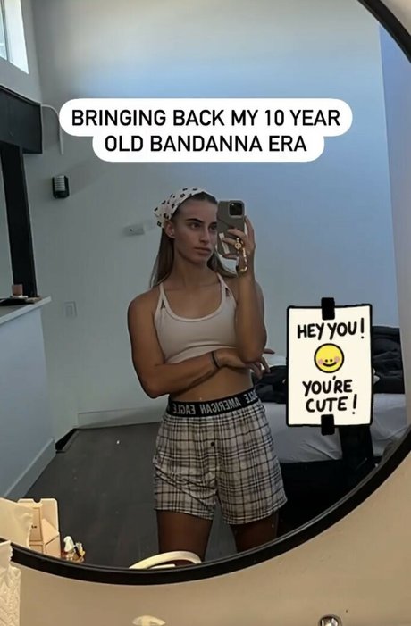 kailanovak hd star pictures