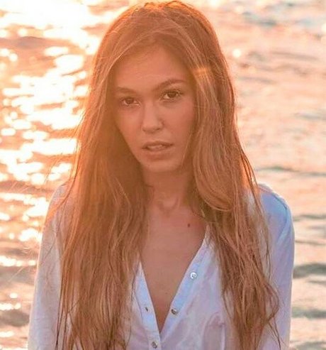 Aya Gutman hd star photos