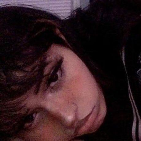 Elfevy naked actress archive