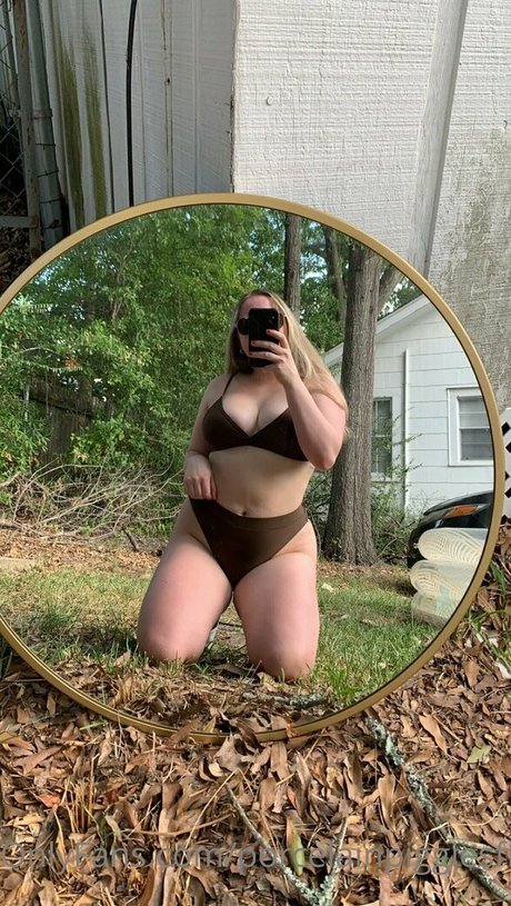 porcelainpiggiesff art pornstar pic