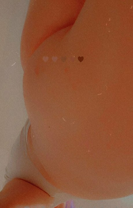 fruityboobies star naked photos