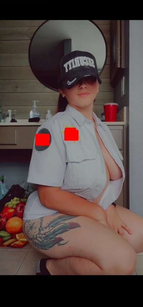 lewdicorndlc pornstar adult picture