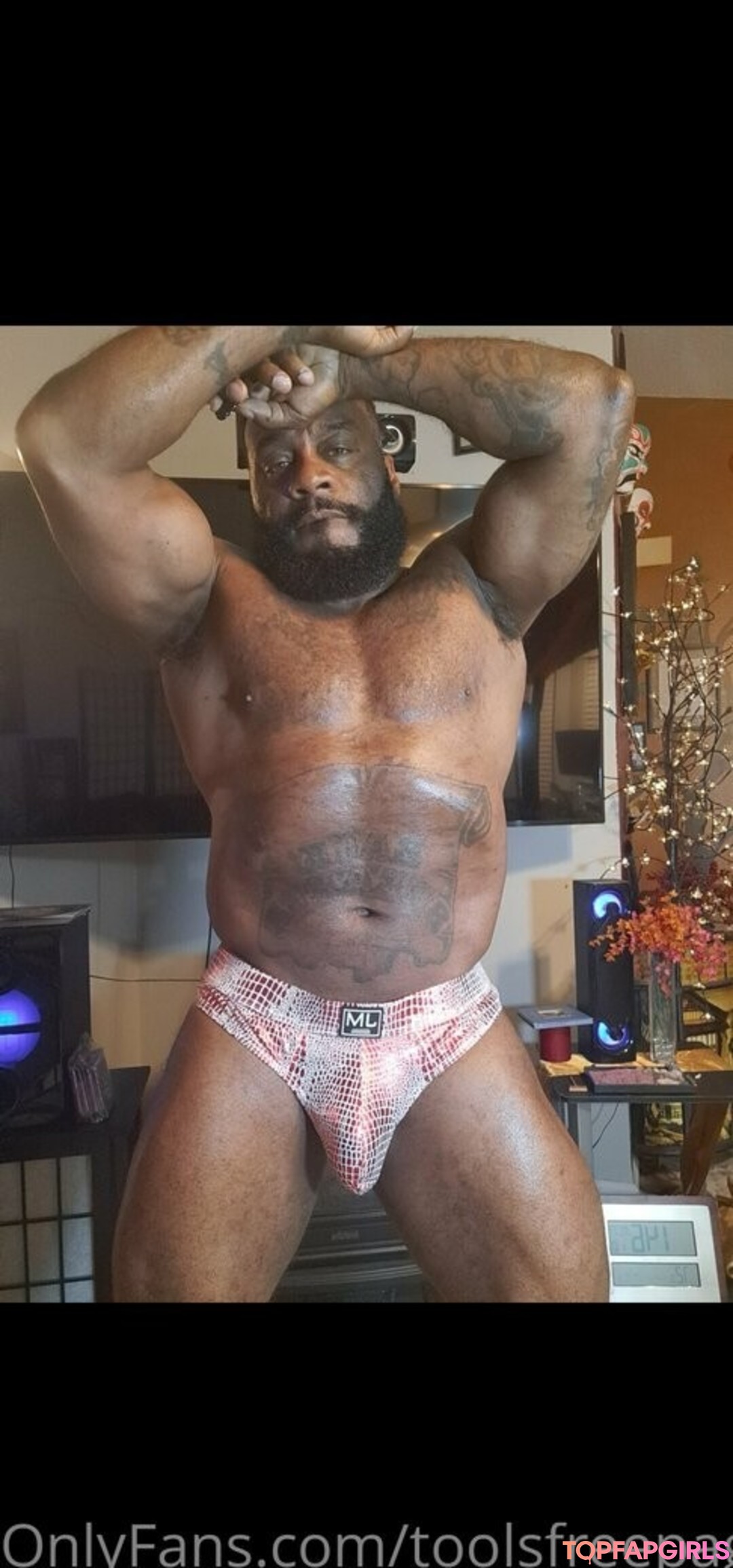 mom onlyfans porn image