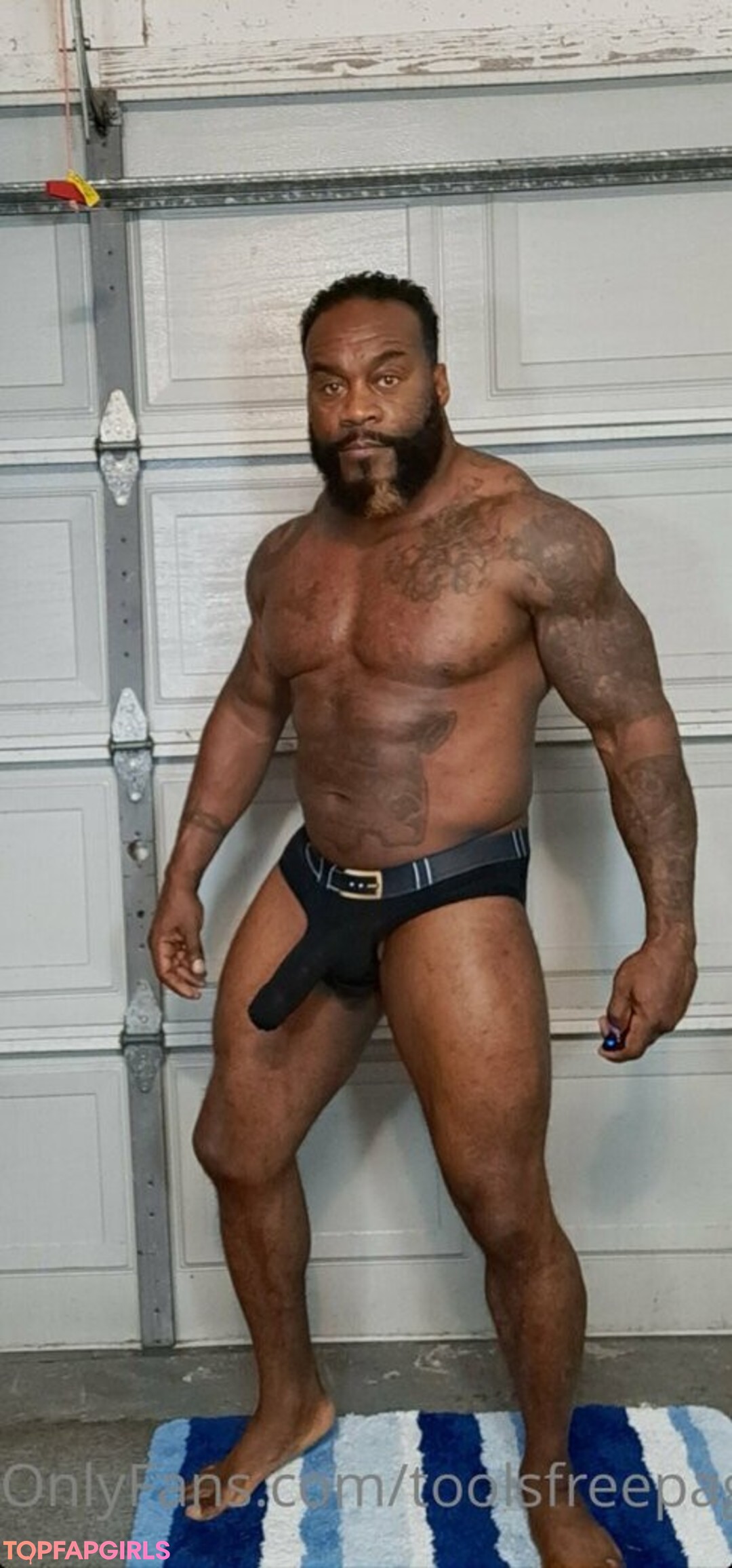 toolsfreepage nude star pics