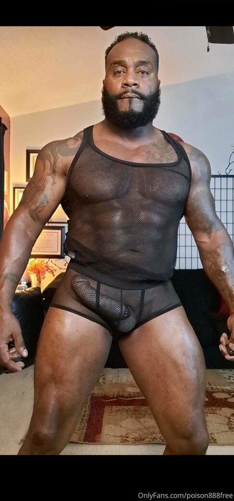 toolsfreepage model exclusive picture